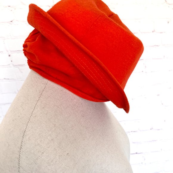 70's Bright Orange Wool Hat - Happy Cappers Los Angeles, Calif - Picture 5 of 12
